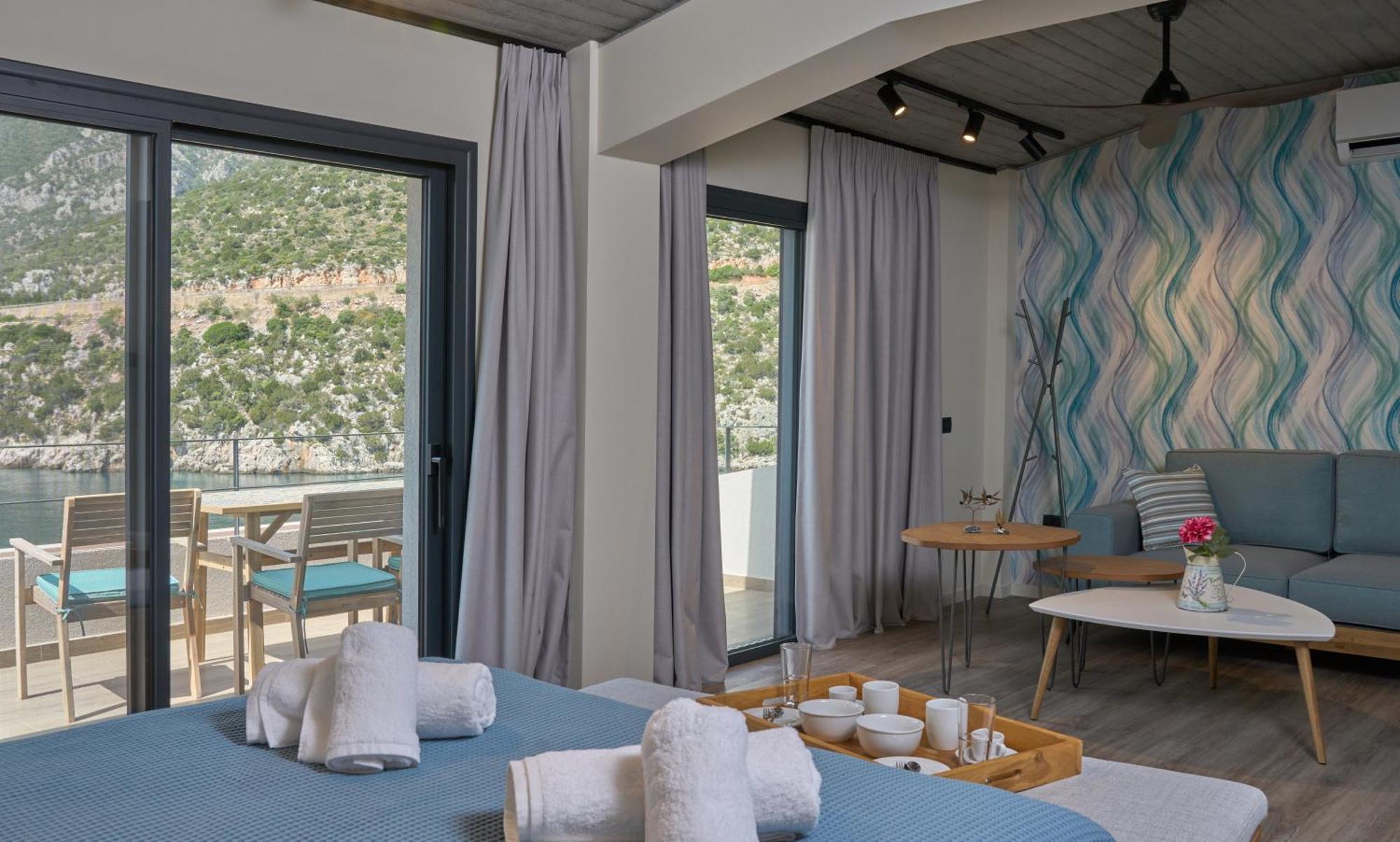 Into The Blue Suites Arkadiko Chorio Esterno foto